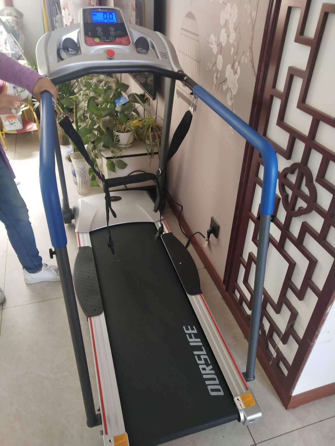 老人羞羞麻豆国产精品1区2区3区