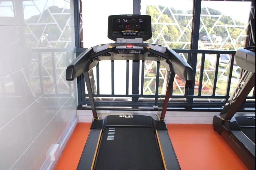 学校健身房羞羞麻豆国产精品1区2区3区