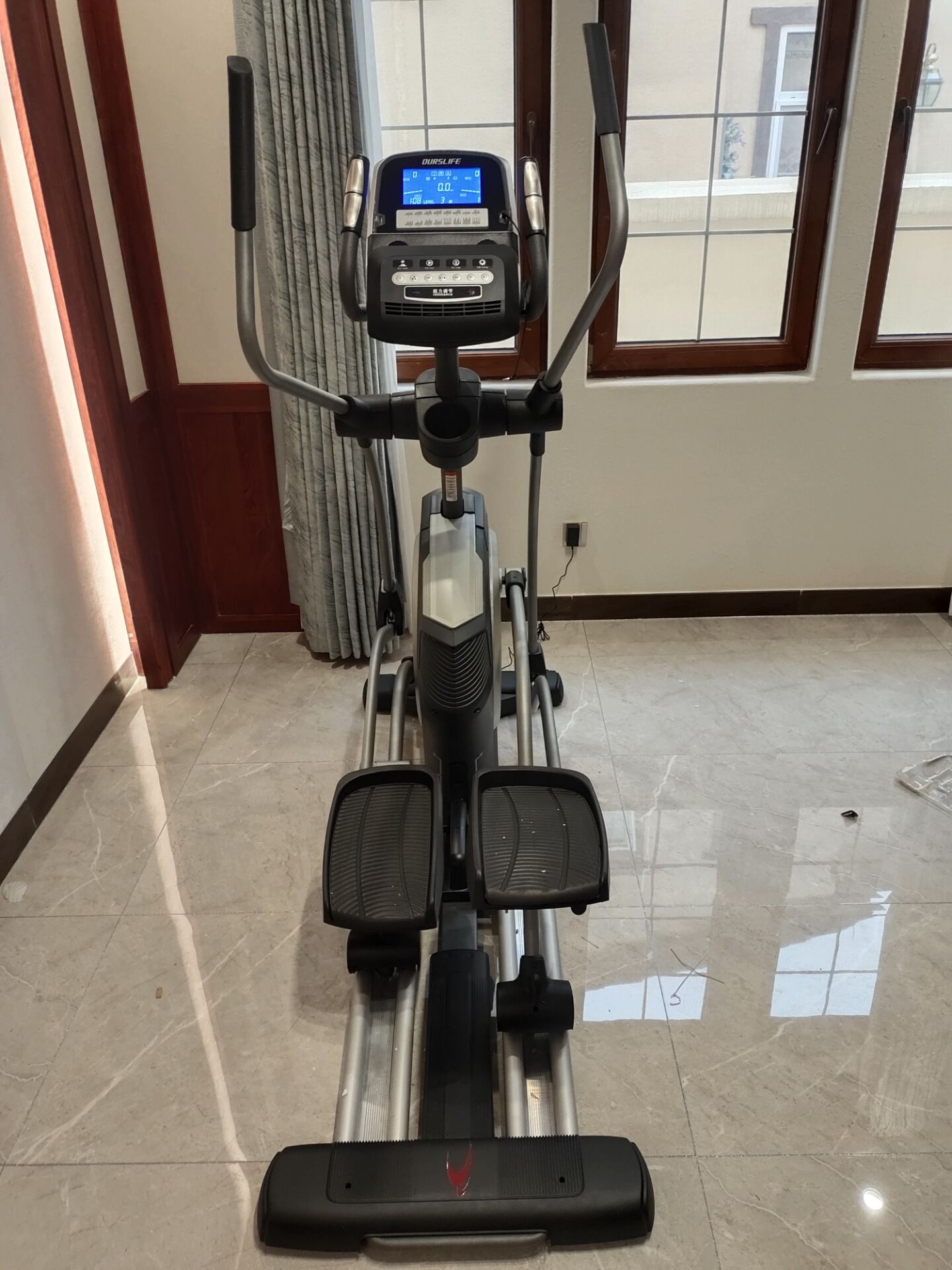 椭圆机和羞羞麻豆国产精品1区2区3区哪个锻炼效果好